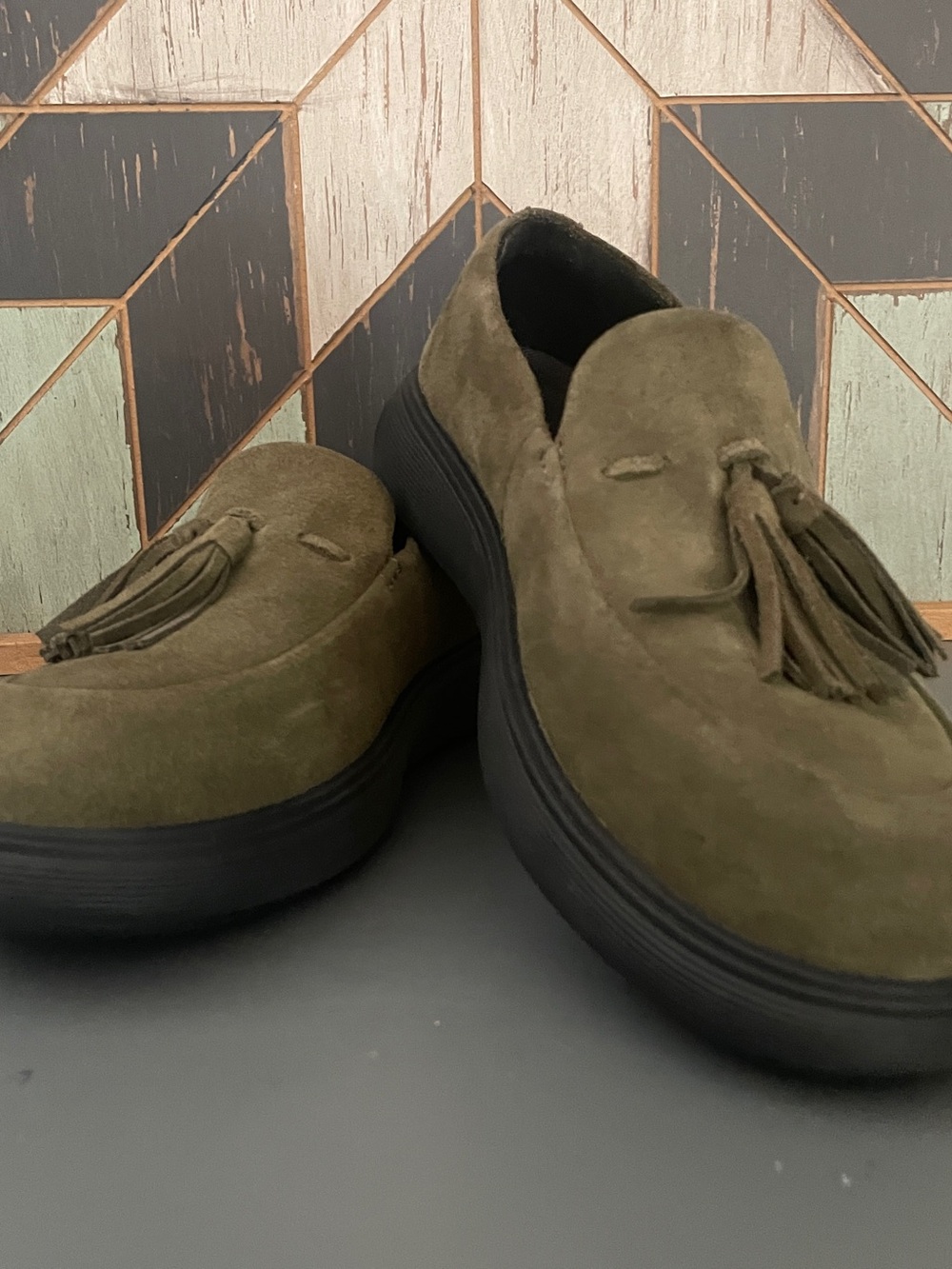 FitFlop Olive Green Suede Tassel Loafers iQushion Comfort Shoes US 9 EU 41